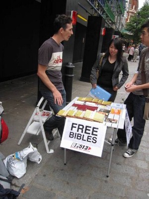 Dave &ldquo;manning&rdquo; the table